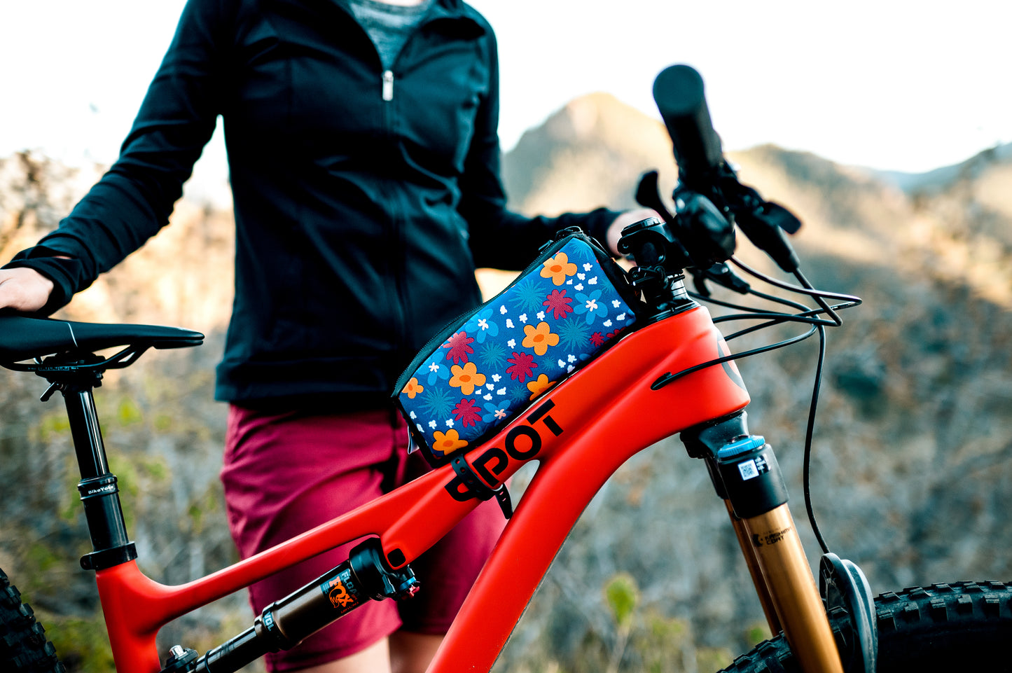 Funky Floral Top Tube Bag
