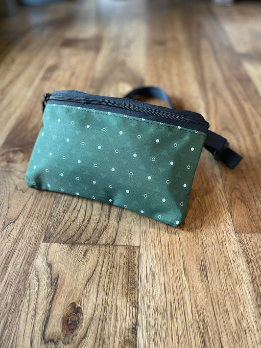 Crossbody Bag in Evergreen